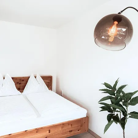 Gluecksmoment Mit Balkon In Apartament