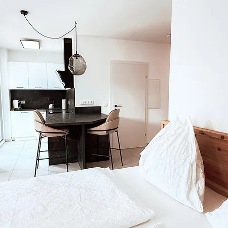 Apartament Gluecksmoment Mit Balkon In Graz