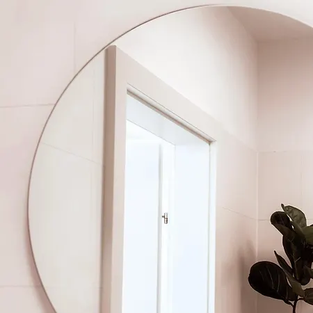 Apartament Gluecksmoment Mit Balkon In