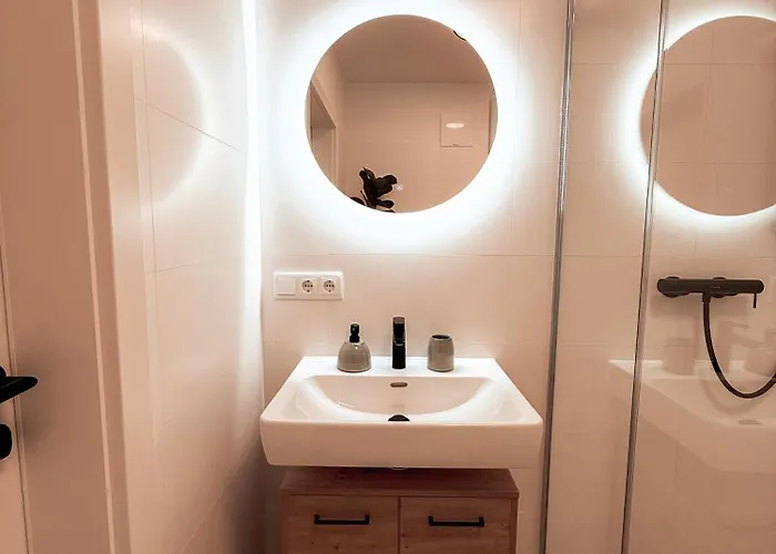 Gluecksmoment Mit Balkon In Appartamento