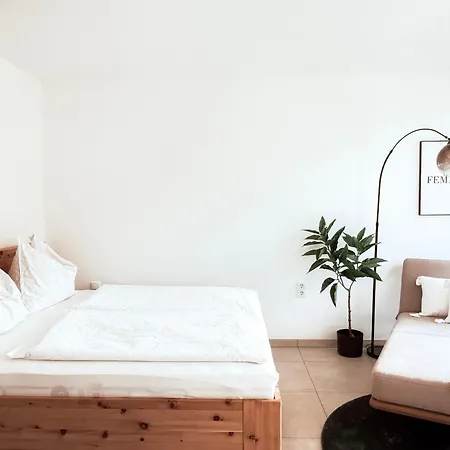 Gluecksmoment Mit Balkon In Apartman *