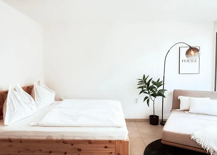 Gluecksmoment Mit Balkon In Apartment *